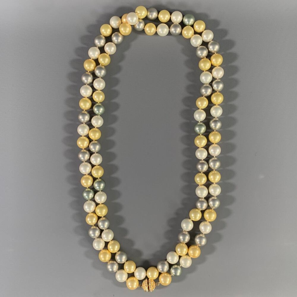 NO BRAND Cream Mint Glass Necklace